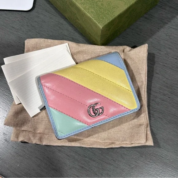 Gucci -Rare Multicolor Pastel Wallet with Silver GG Logo - Picture 11 of 11